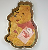Wilton Winnie the Pooh Cake Pan 2105-379 Be a Hunny ! Bakeware 1995 - £7.86 GBP