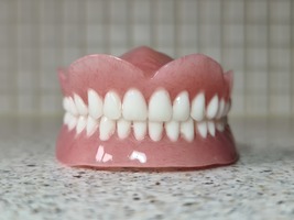 Full upper and lower dentures/false teeth, Brand new. - £107.66 GBP
