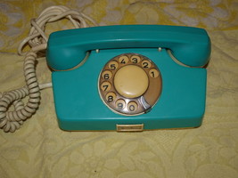 Antique Rare  Soviet Bulgaria  Rotary Dial Phone Ta 3100 Teal Color Made In 1973 - $59.37