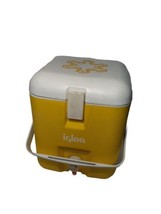 Vintage Igloo Cooler , 1 Gallon Water Dispenser Spigot Yellow Square Beverage - £12.55 GBP