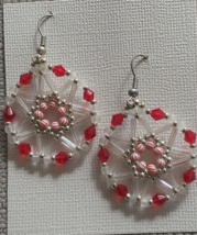 Beaded Red and White Star Pierced Earrings Womens/Girls Diameter 1 1/4&quot; Handmade - £7.51 GBP