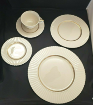 Lenox Cretan 5 Piece Setting Made USA 2 B&amp;B 1 Dinner 1 Salad Plate 1 Cup - £44.84 GBP