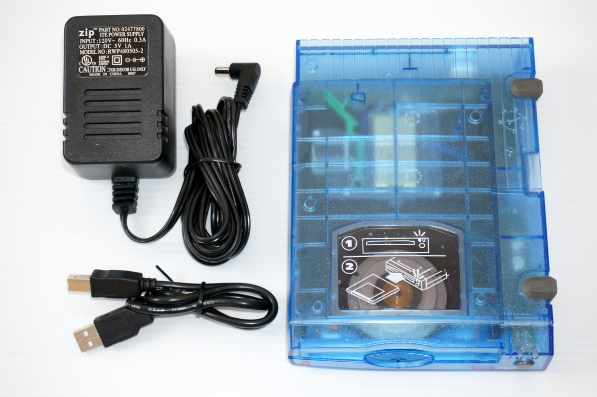 Iomega Zip 100 External USB Drive Floppy, Zip & Jaz Drives