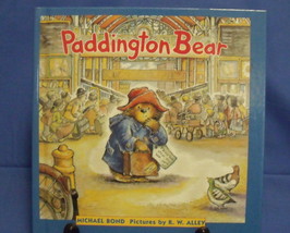 Children Books Paddington Bear Weekly Reader Book - $4.95