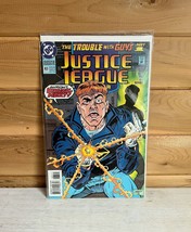 DC Comics Justice League #83 Vintage 1993 - $9.99