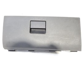 Lower Glove Box Assembly Has Scratch OEM 2012 Dodge Ram 2500 - $442.69 MXN