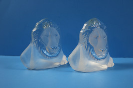 Rare Pair Of Viking  Glass Mid Century Lion Bookend Art Glass Figures - $32.90