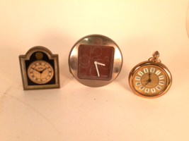 Estate Lot of Three Vintage Alarm Clocks, Bulova, Westclox, Seth Thomas, Running - £25.31 GBP