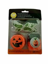 Jack O'Lantern Halloween Cupcake Combo Pack Makes 12 Liners Picks Ghosts Wilton - $7.51