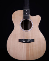 Martin 000CJR10E Acoustic/Electric With Gig Bag - £510.52 GBP