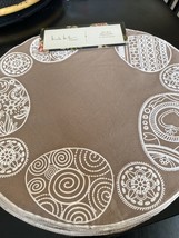 Nicole Miller Home Placemats (4 ) Brown White Easter Eggs 15 Inch Round Nip - £22.77 GBP