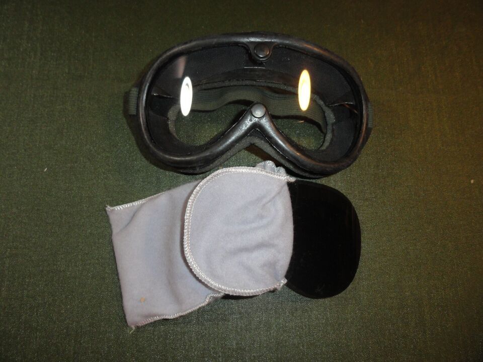 NEW ORIGINAL VINTAGE USGI 1974 VIETNAM WAR MILITARY PROTECTIVE GOGGLES - $46.43
