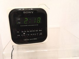 Sony Dream Machine ICF-C120 Alarm Clock Radio White Vintage Cube Style 2.M1 - £13.55 GBP