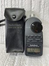 RADIO SHACK SOUND LEVEL METER 33-2055 WITH CASE Light Use - £25.50 GBP