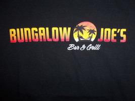 Bungalow Joe&#39;s Bar &amp; Grill Sports Bar Restaurant Black Graphic Print T S... - £14.49 GBP