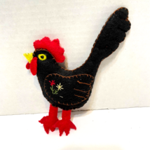 Vintage Handmade Felt Embroidered Rooster Plush Stuffed Decoration 3.75 x7&quot; - £10.03 GBP