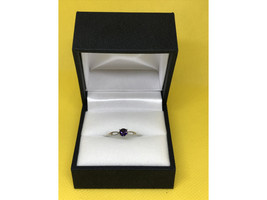 925 STERLING SILVER PURPLE CZ RING SIZE 8.5 - $20.01
