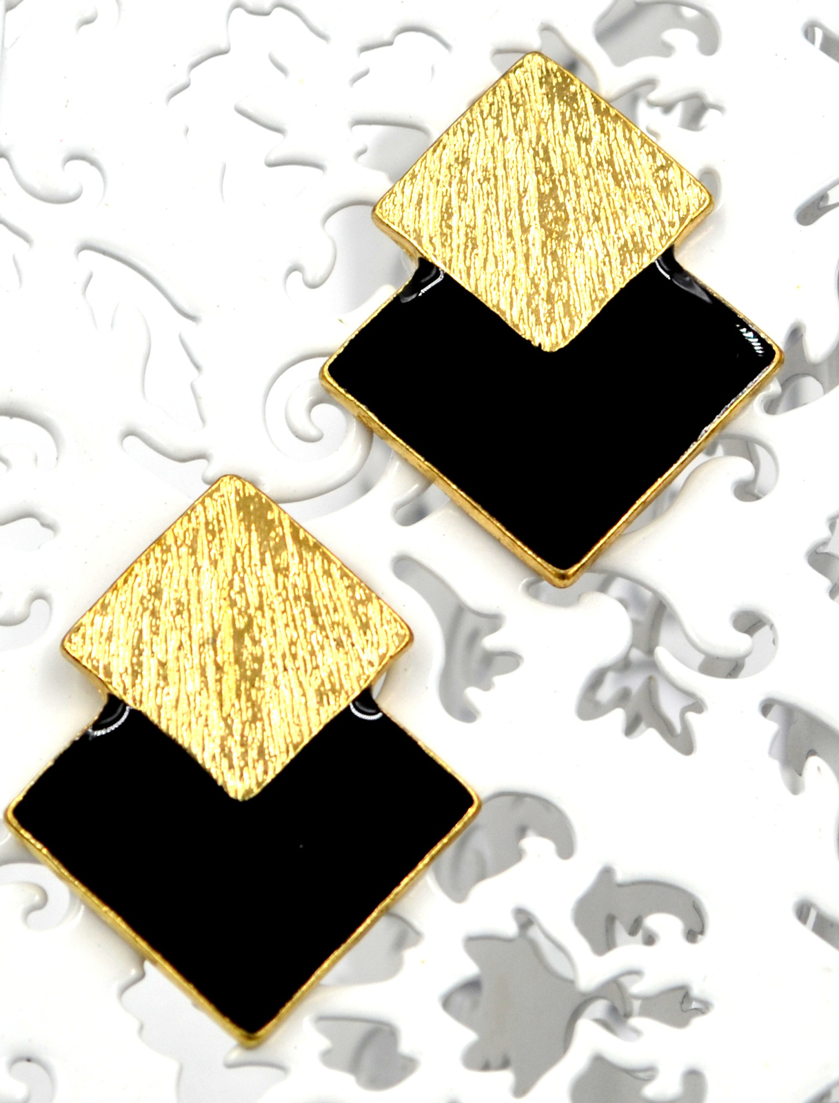 Glamorous new gold black enamel point drop stud earrings - $9,999.00