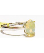 WHITE ETHIOPIAN OPAL OVAL SOLITAIRE RING, PLATINUM / SILVER, SIZE 7, 0.7... - €56,25 EUR