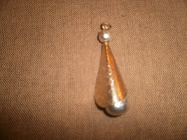 Metal Pendant  - $1.36 CAD