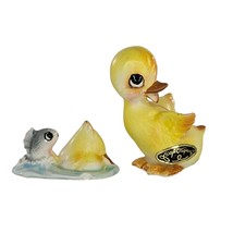 Vintage Josef Originals Duckling Baby Duck Looking Back Diving With Fish Miniatu - £15.80 GBP