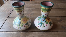 Pair of Vintage Dipinto A Mano Flowers Terracota Hand Painted Vases 6&quot; - £78.21 GBP