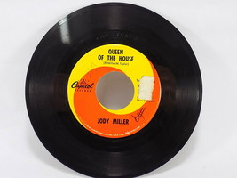 Jody Miller Queen Of The HOUSE/ The Greatest Actor 45 Record C API Tol 51507 Vg+ - £4.65 GBP