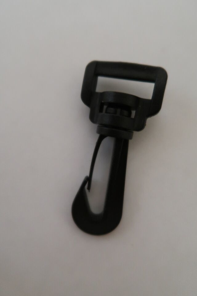 1 Rotatable Plastic Clip Carabiners Hanging Hooks Keychain Keyrings - $1.49