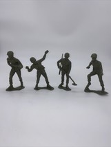 VTG Lot Of 4 Plastic U.S soldiers 5.5 Inch WW2 Infantry Mine Detector Ri... - £17.19 GBP