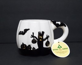 NEW RARE Spooky Halloween Bat Pumpkin Shaped  Halloween Mug 10 OZ Ceramic - £21.52 GBP