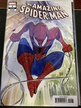 The Amazing Spider-Man #1 LGY895 Peach Momoko Variant Comics Book - £7.78 GBP
