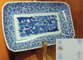 ONE Japanese Dish/ Tray 8.5&quot;x4.75 Blue White Arita Meiji 19th pos Fuki C... - $626.64 MXN