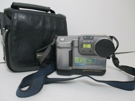 Sony Digital Mavica MVC-FD88 Digital Camera no Charger UNTESTED with Bag - £14.90 GBP