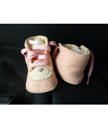 Vintage Handmade Wool Baby Pink Shoes silk laces embroidery Consolidated... - $327.28 MXN