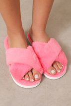 Rose Red Criss Cross Open Toe Fuzzy Slippers - $167.97 MXN