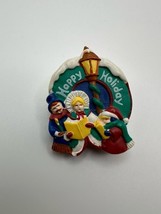 Vintage Happy Holidays Brooch Pin 4.5 x 3.5 cm BB7 - €5,54 EUR