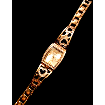 Beautiful vintage studio~Gold Heart watch with rhinestones~ - £22.08 GBP