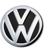 2016-2017 VW Volkswagen Passat &amp; 2015-2016 Jetta Front Grille Emblem - £33.97 GBP