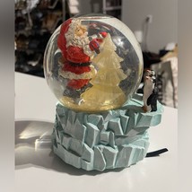 Santa snow globe - $15.34