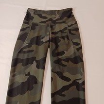 Old Navy Women's Active Leggings S Green Camo High Rise Go-Dry Powersoft (22×24) image 7