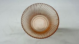 Vintage Unbranded Pink Depression Glass 5&quot; Swirl Ribbed Berry Bowl VGC - £7.89 GBP