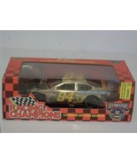 Bill Elliott 1998 McDonald&#39;s #94 1:24 scale diecast car by Racing Champions - $54.69 CAD