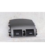 09-11 Toyota Corolla OEM Black Center Dash Top Trim Bezel Air Vents - €80,20 EUR