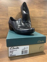 Clarks Partridge Women&#39;s 7 M Black Leather Shoes 2&quot; Heel Comfort Slip On 89487  - £15.00 GBP