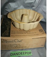 The Pampered Chef Family Heritage Stoneware Fluted Pan 1440 Bread Cake B... - £50.61 GBP