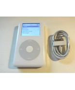 APPLE  iPOD  CLASSIC  4TH GEN.  WHITE  20GB...NEW BATTERY... - €103,27 EUR