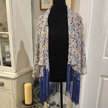 SUGARLIPS Butter Yellow Floral Fringe Kimono Size Medium Cottagecore Gra... - $25.74