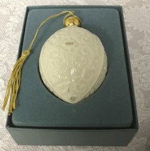 Lenox 1989 Porcelain Christmas Ornament in Original Box Ivory With Gold ... - £14.86 GBP