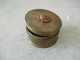 Small Vintage Round Brass Trinket Box 2&quot; Tall LOOK - £28.13 GBP