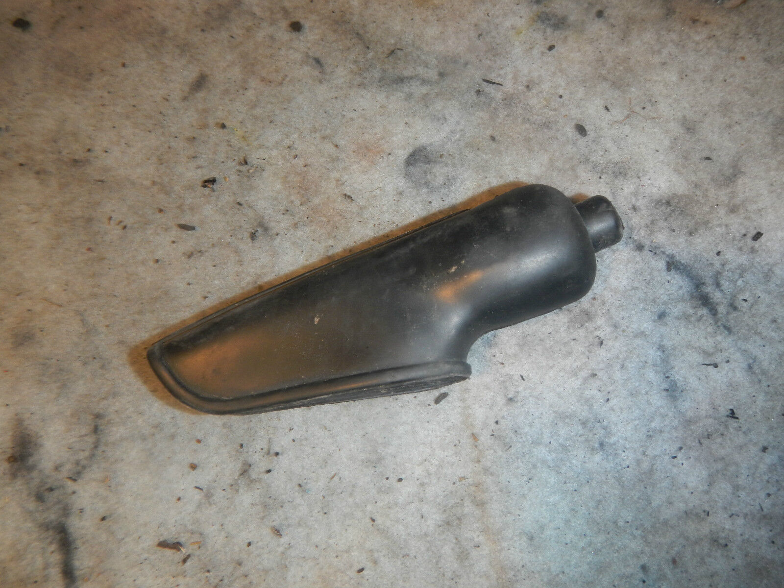 FRONT BRAKE CLUTCH LEVER COVER 1976 76 YAMAHA TT500 TT 500 XT - $6.77